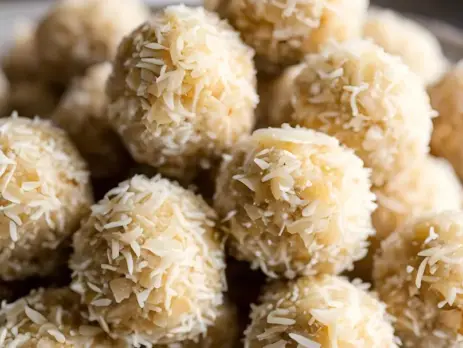 Bananowo-kokosowe kulki mocy